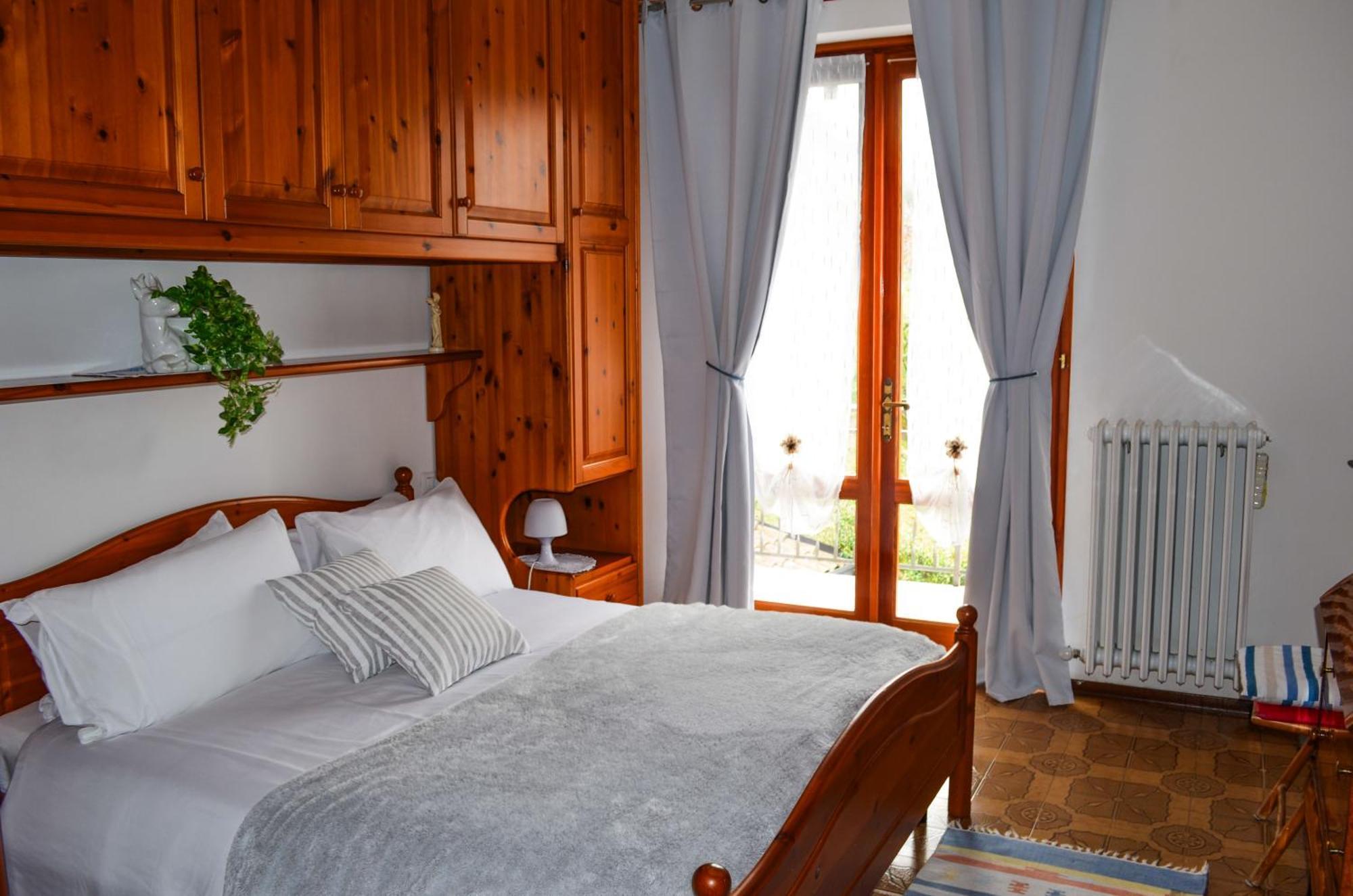 Apartment L'Ulivo Lake View Private Road 5 Kilometers From Varenna Lierna Luaran gambar