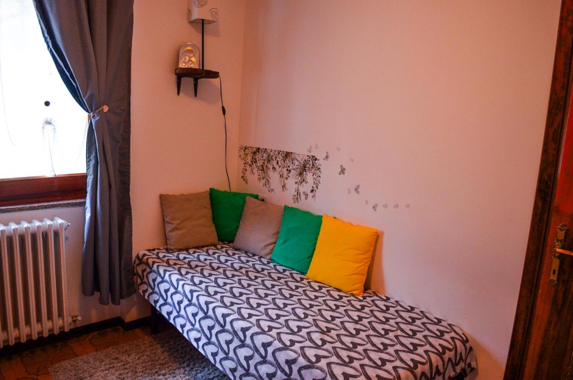 Apartment L'Ulivo Lake View Private Road 5 Kilometers From Varenna Lierna Luaran gambar